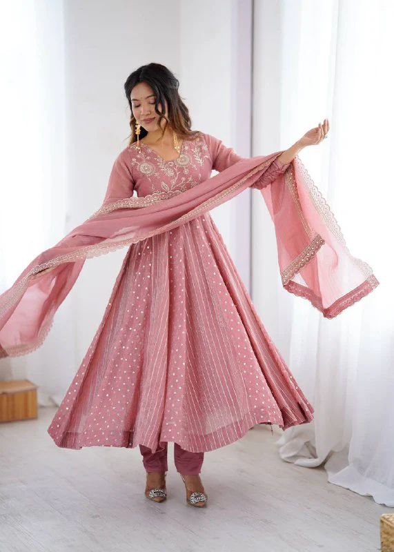 Anarkali Gown With Crunchy With Fully Flair Anarkali Suit