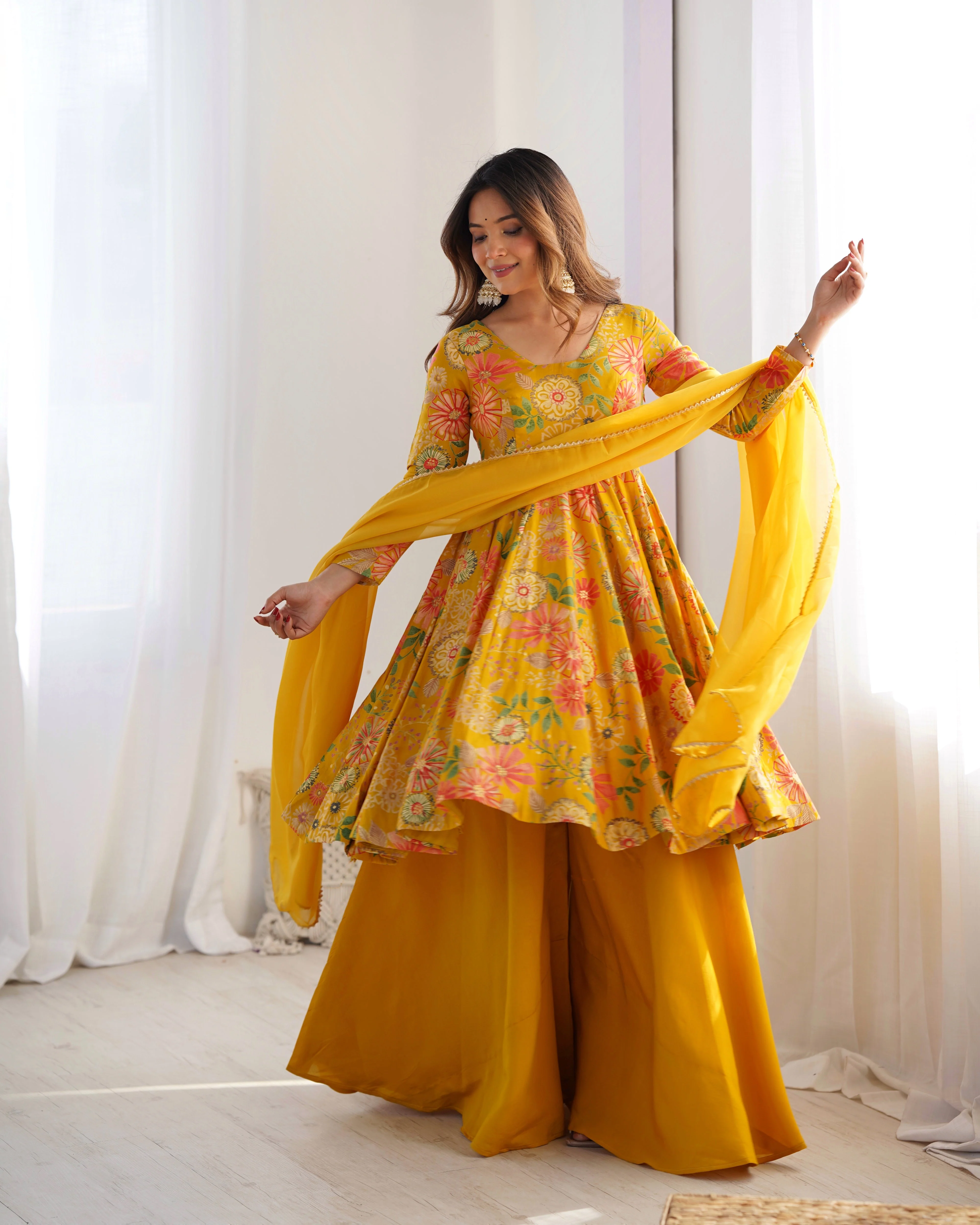 Beautiful Floral And Super Kurta Kurta Set