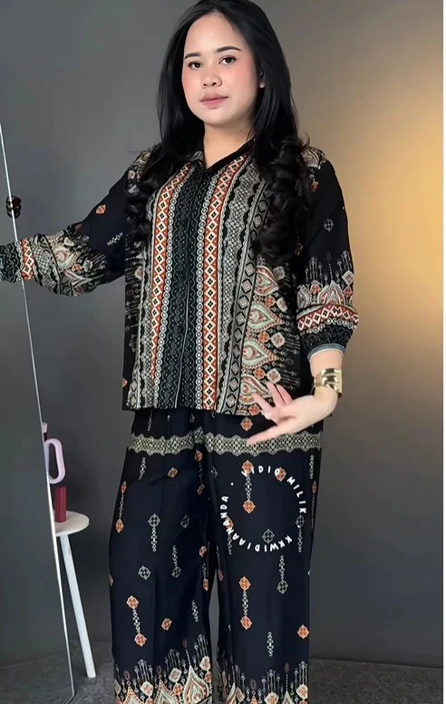 Modern Royal Ethnic Co Ord Co-Ord Set
